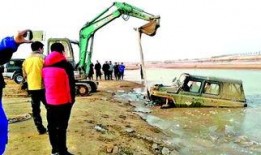 黄河滩吃瓜最新事件视频,最新吃瓜事件视频揭秘