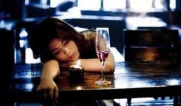 年轻人深夜吃瓜视频播放,年轻人的深夜娱乐新选择