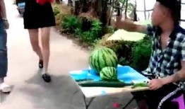 吃瓜搞笑卖惨视频大全,盘点那些搞笑卖惨的吃瓜视频盛宴