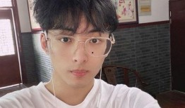 吃瓜少女张小宁视频播放,揭秘幕后故事