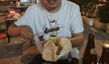 台湾人吃瓜的视频,吃瓜视频背后的文化现象解析