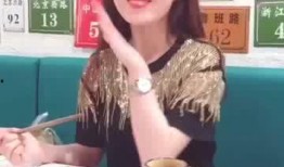 贵州老表妹吃瓜视频播放,揭秘乡村生活趣味瞬间