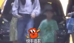 吃瓜少女狗仔视频,吃瓜少女狗仔视频背后的真相