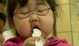 吃网纹瓜搞笑视频,笑料横生，瓜农与网友欢乐互动