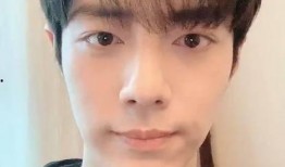 肖战吃瓜采访视频全集,揭秘娱乐圈幕后真相与个人成长历程