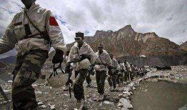 云南边境打仗吃瓜视频,云南边境战地吃瓜记