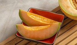 吃日本的蜜瓜会中毒吗视频,日本蜜瓜安全疑云揭秘