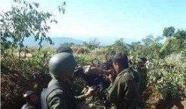 缅甸打仗战况吃瓜群众视频,吃瓜群众视角下的冲突现场