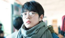 肖战吃呆瓜视频,吃瓜视频引网友热议