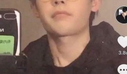 吃瓜视频网红帅哥在线观看,瓜友集结！网红帅哥吃瓜视频在线观看盛宴