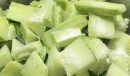 蒲瓜能生凉拌吃吗视频大全,视频大全教你轻松制作美味凉拌蒲瓜