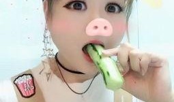 吃瓜吃成猪的视频下载免费,从“吃瓜吃成猪”视频看网络现象背后的饮食文化反思