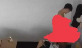 高校情侣吃瓜视频,校园爱情故事大揭秘