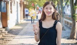 贵州老表妹吃瓜视频播放,揭秘乡村生活趣味瞬间