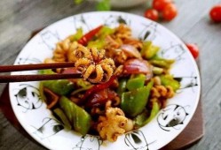 韩国吃瓜吃八爪鱼视频,韩国吃瓜达人挑战极限美食