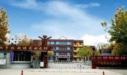 发吃瓜视频的潍坊学院,揭秘校园“吃瓜”视频背后的故事