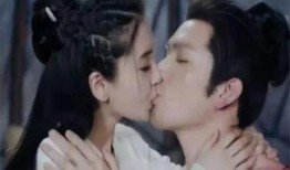 吻戏吃瓜现场图片大全视频,吻戏瞬间，甜蜜与激情的瞬间绽放