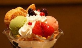 吃瓜人家吃冰淇淋视频,揭秘吃瓜人家吃冰淇淋的甜蜜瞬间