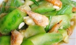 土瓜可以炒着吃嘛视频,土瓜炒制教程，简单易学，营养满分