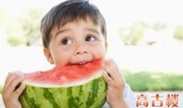 瓜娃子吃西瓜视频解说,趣味解说带你领略夏日清凉