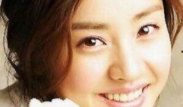 女明星小九吃瓜图片视频,明星日常趣味曝光