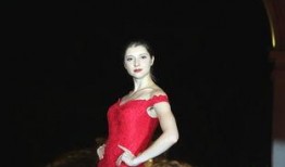 模特美女吃瓜视频大全集,模特美女吃瓜视频大全集精彩瞬间回顾