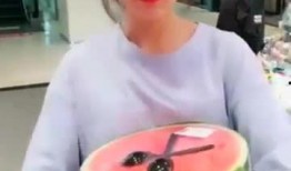 吃瓜女友奶茶视频大全集,甜蜜瞬间，笑料横生