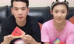 夫妻两人吃瓜视频播放,吃瓜视频见证爱情点滴