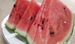 上海徐汇吃瓜事件视频最新,视频揭露惊人真相，网友热议不断