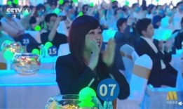 校园晚会吃瓜事件视频