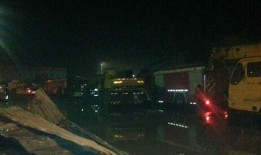 寿光广场吃瓜事件视频曝光