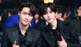 蔡徐坤吃瓜张艺兴视频完整版,揭秘娱乐圈幕后趣事