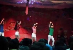 校园晚会吃瓜事件视频