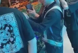 厦门某酒吧吃瓜视频曝光