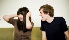 看人吵架算吃瓜吗视频,看人吵架算吃瓜吗？揭秘网络围观现象背后的心理动机