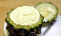 抖音网红菠萝酱吃瓜视频,揭秘娱乐圈幕后真相