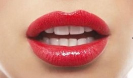 大嘴唇子吃瓜视频,揭秘娱乐圈幕后故事