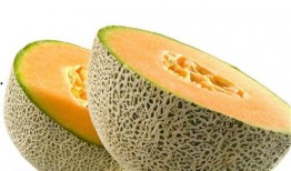 老天爷吃哈密瓜视频播放,老天爷视频播放引发网友热议