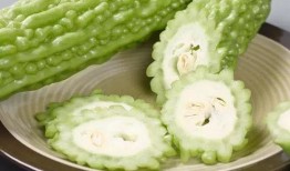 吃瓜里的瓤子能吃吗视频,瓜瓤子能否入口的秘密