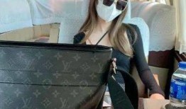 演唱会女粉丝吃瓜视频,女粉丝吃瓜视频引发热议，揭秘幕后故事