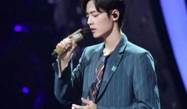 肖战代言三月吃瓜视频,吃瓜群众围观瓜田，明星效应下的网络热议